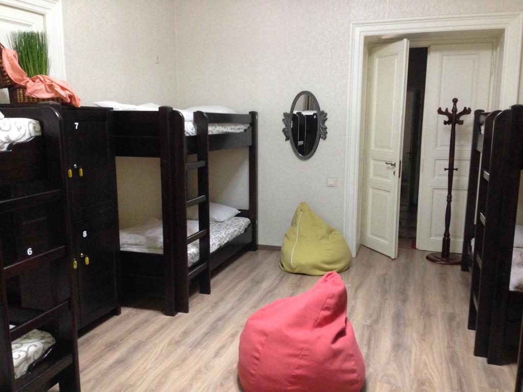 Hostel Q ,15 Хв До Жд Вокзалу Lwów Zewnętrze zdjęcie